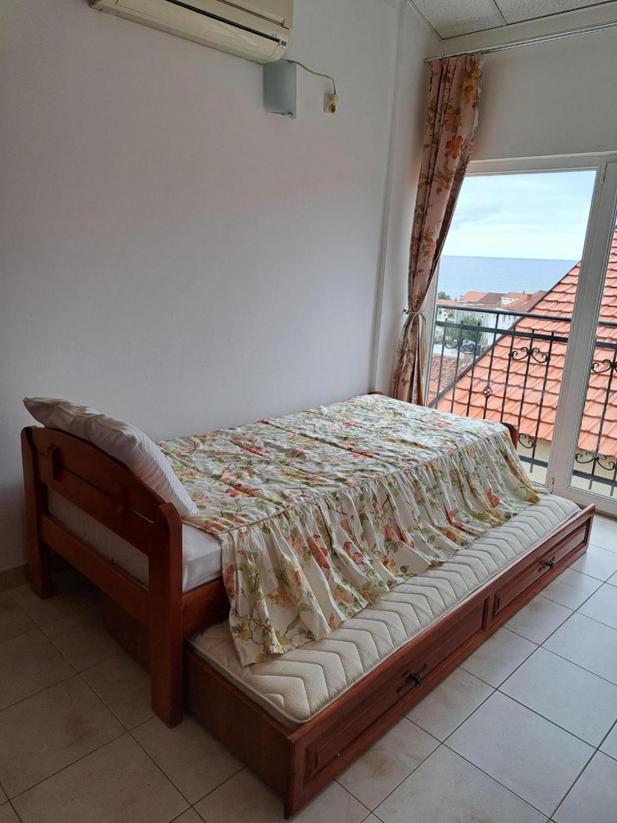 The Four Fish Apartment Petrovac ภายนอก รูปภาพ